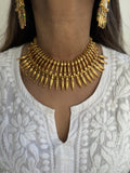 GOLD PLATED CHUNKY CHOKER SET OF CHOKER AND EARRINGS